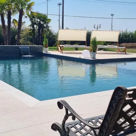 Casakadd002luxuryheated Pool Garden Patio Barbeque