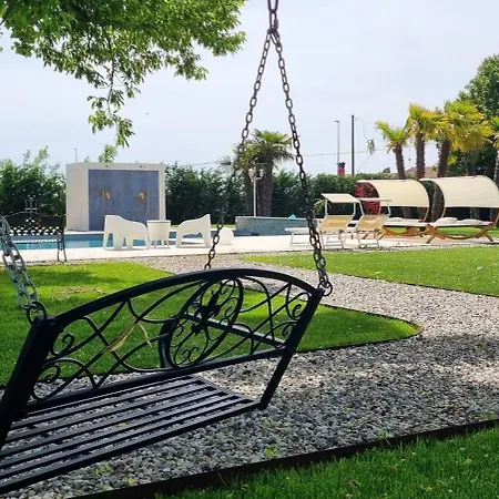 Casakadd002luxuryheated Pool Garden Patio Barbeque Apartment Cive